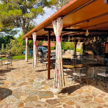 Bungalow Infanta Torrelaguna 外观 照片