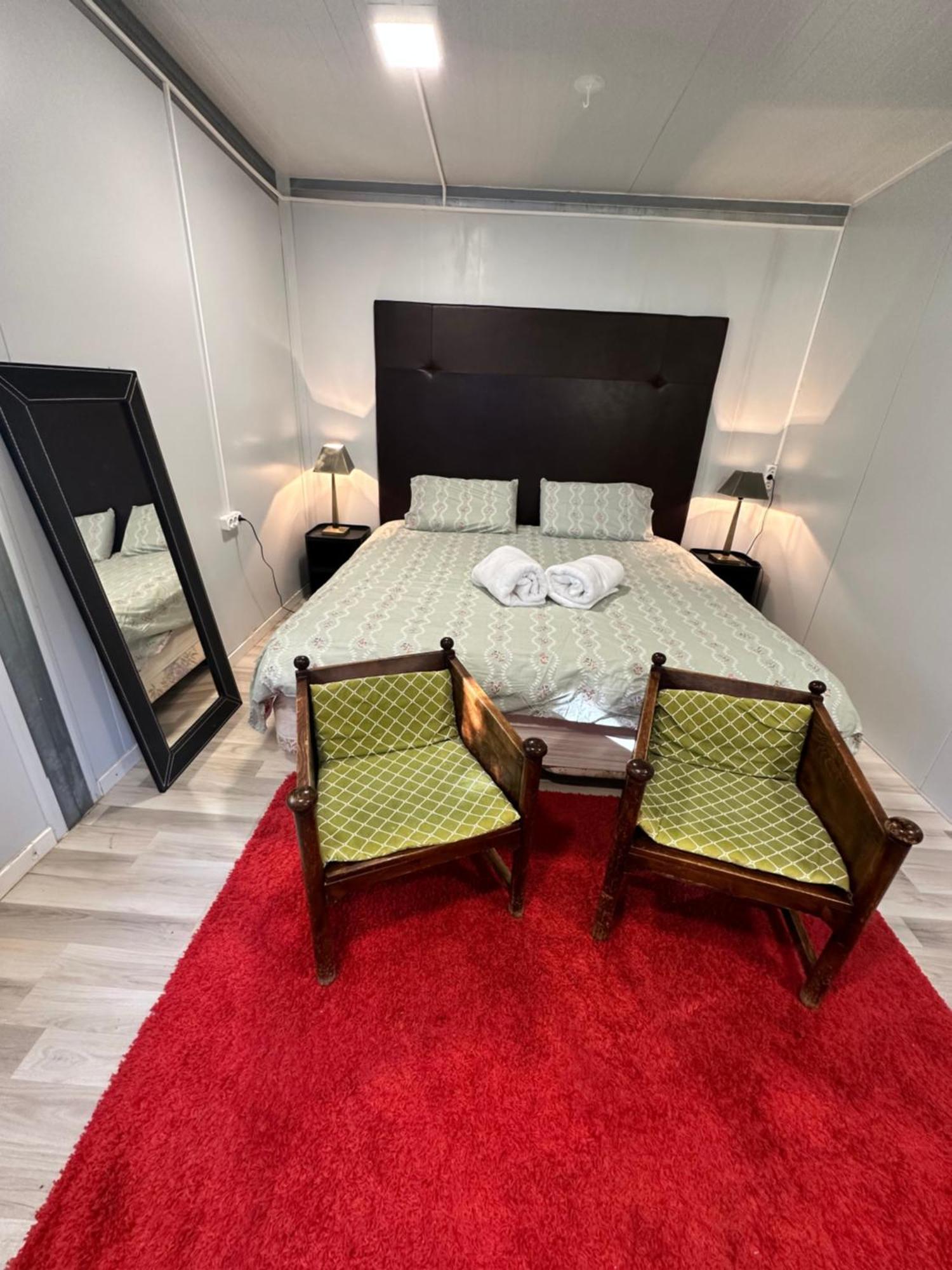 Bungalow Infanta Torrelaguna 外观 照片